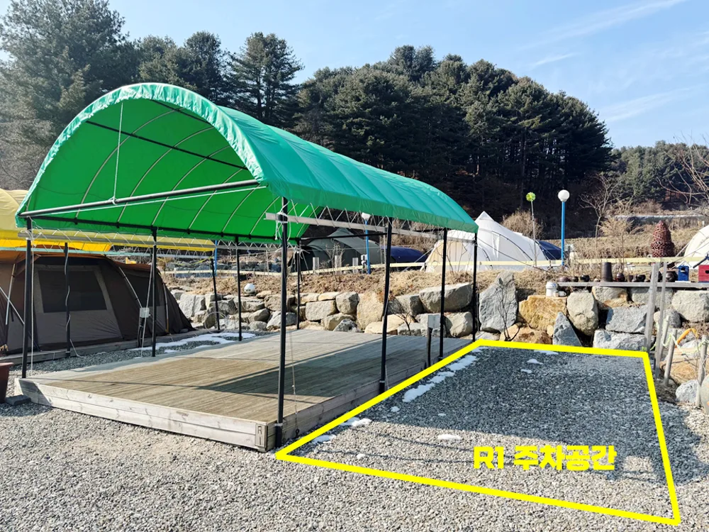 레인보우캠핑장 — 경기 포천의 오토캠핑 · 카라반 전경