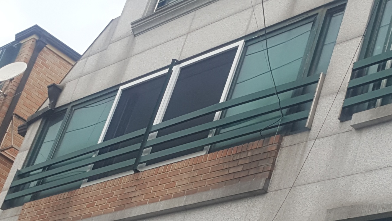 미세먼지 방충망 시공