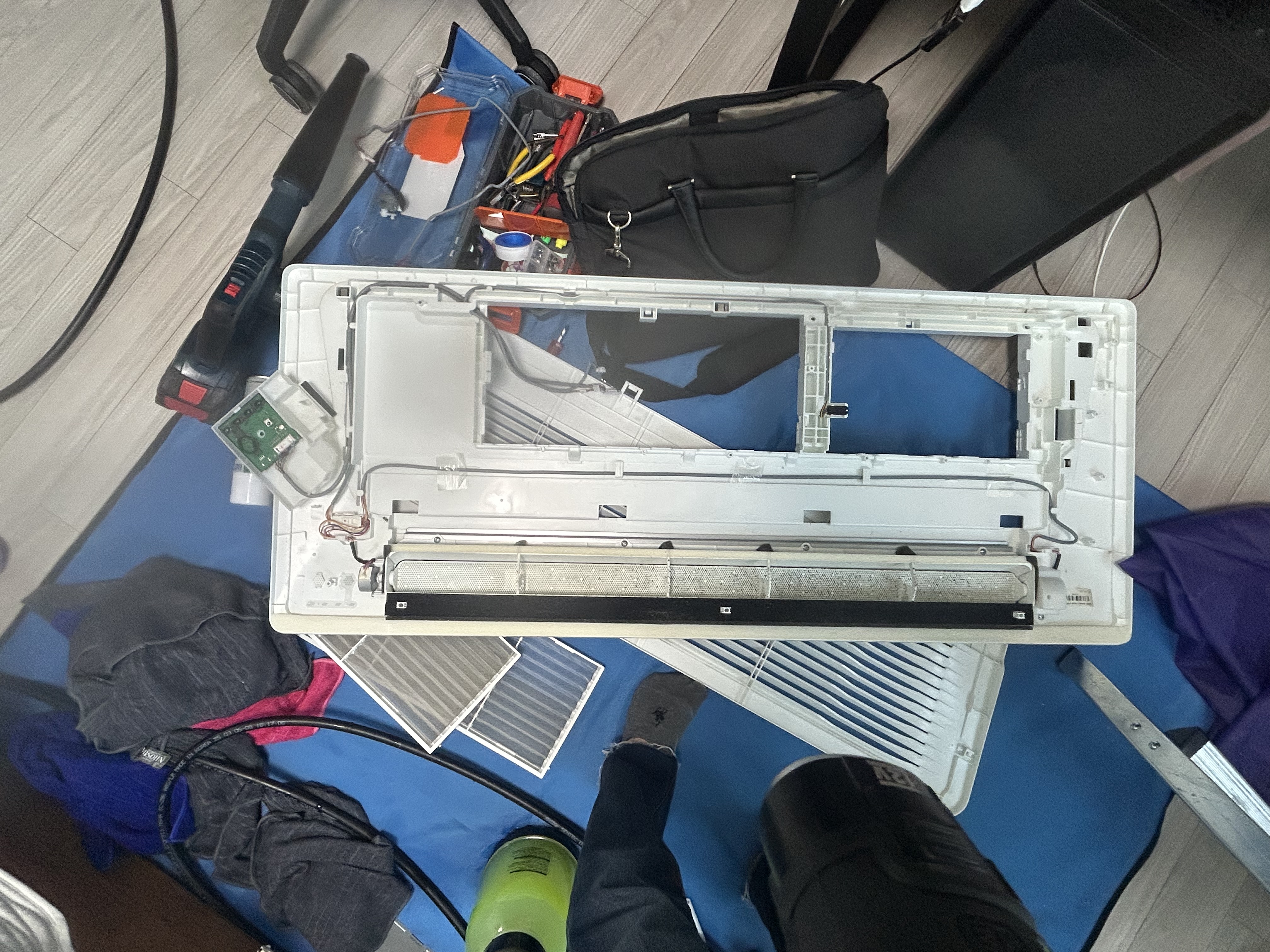 에어컨 완전분해 세척 전문업체 선택 가이드 - 시공과정부터 업체선별법까지