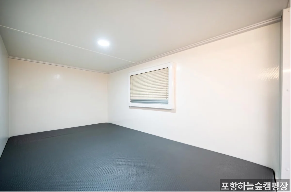 포항하늘숲캠핑장 카라반 외부 공간