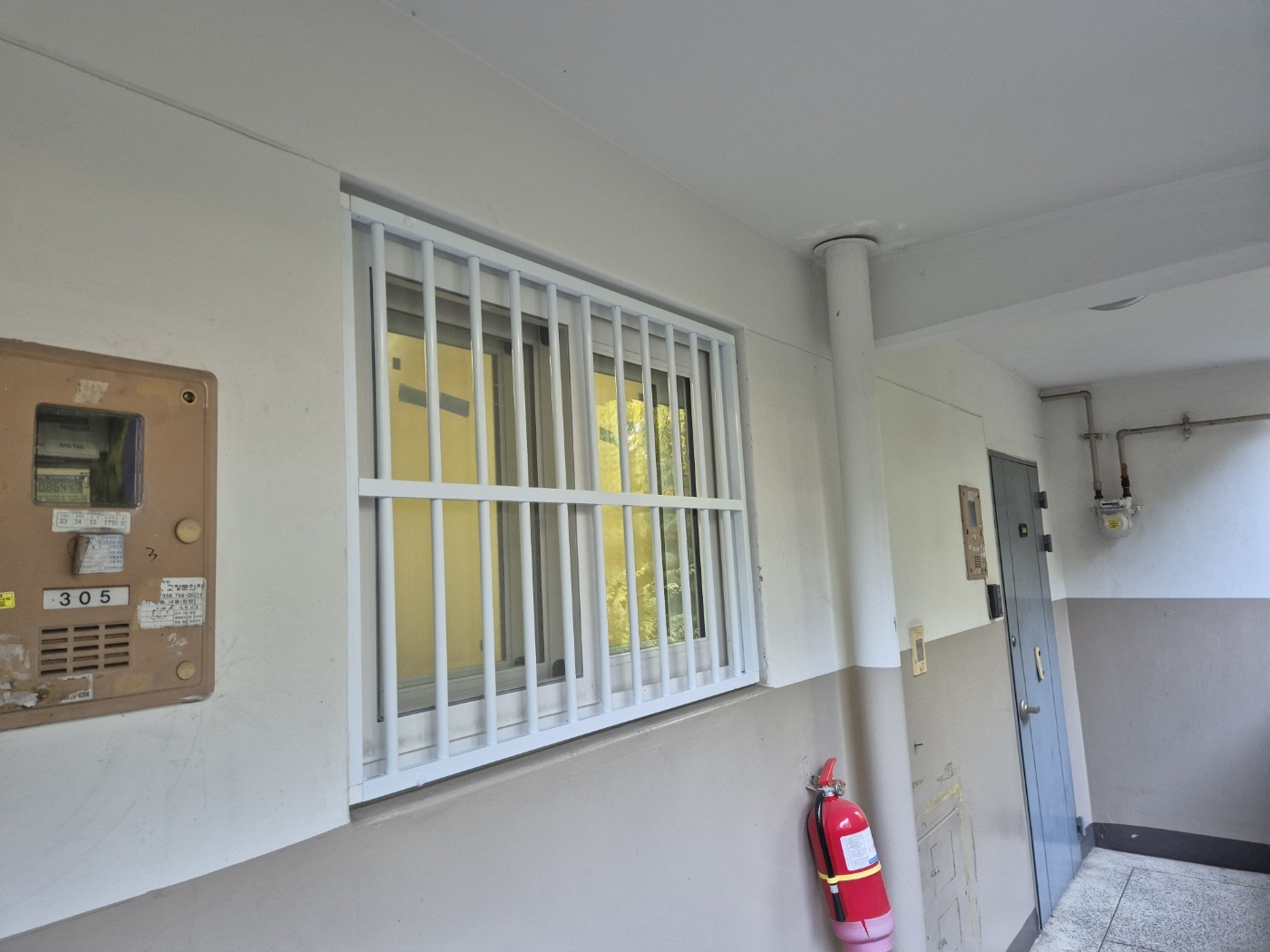 시스템 창호 장단점 완벽 분석 - 알루미늄부터 PVC까지 종류별 비교